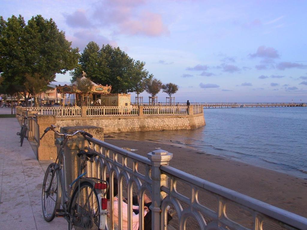 Villa Robert Shumann, A 700 M De La Plage Andernos-les-Bains Δωμάτιο φωτογραφία